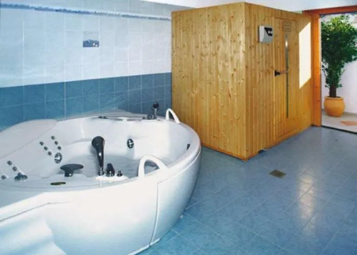 Anatolia Hotel Ano Mera