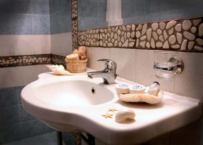 Anatolia Szálloda Áno Merá