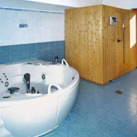 Anatolia Hotell Ano Mera